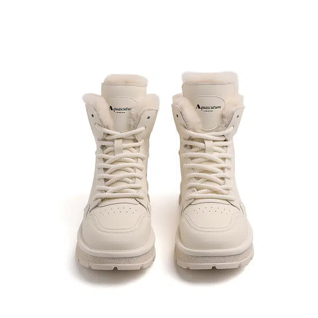 AQUASCUTUM