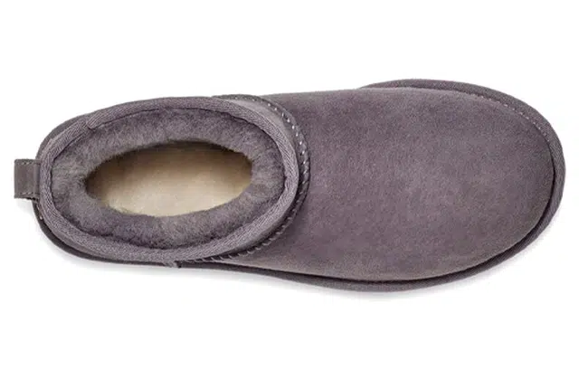 UGG CLASSIC ULTRA MINI