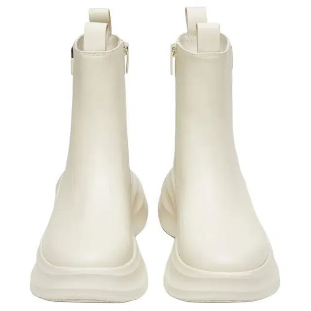HELIOT EMIL x staccato 7cm