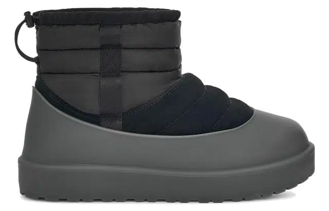 UGG CLASSIC MINI