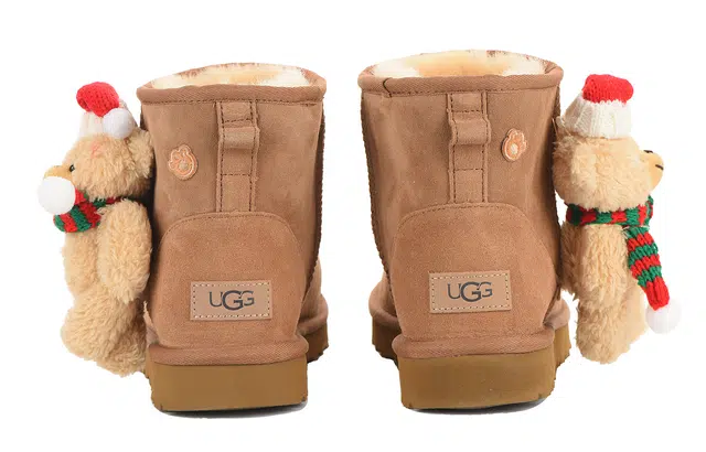 UGG CLASSIC MINI