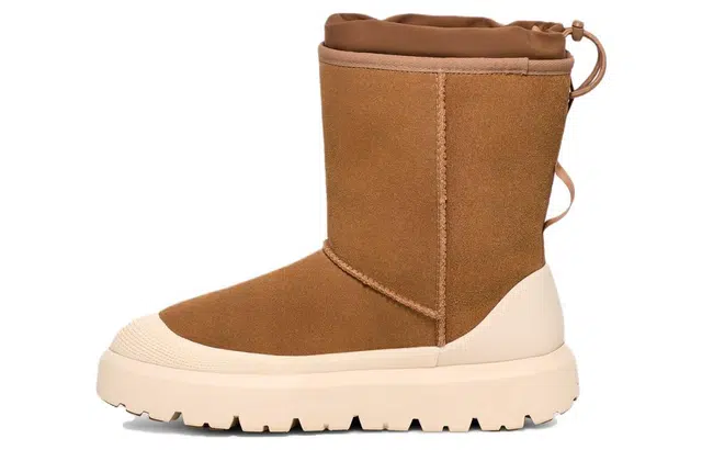 UGG Classic Short Weather Hybrid Brown