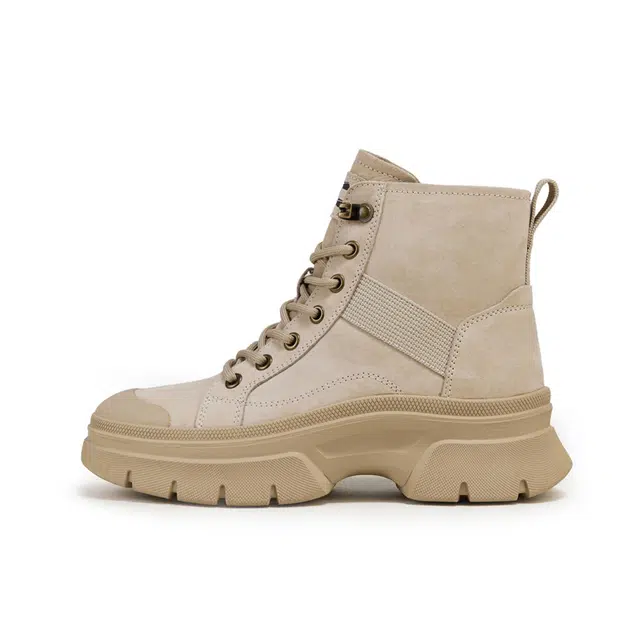 CAMEL ACTIVE