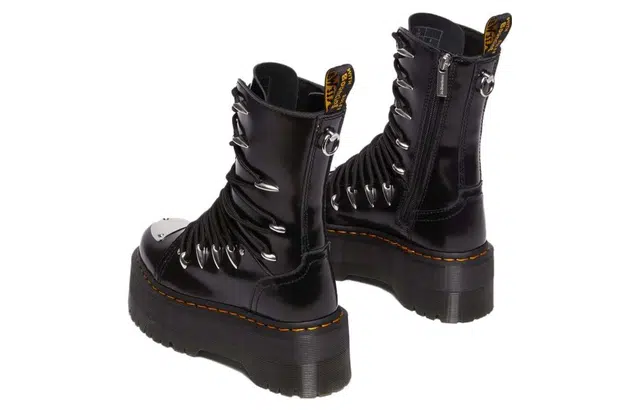 Dr.Martens