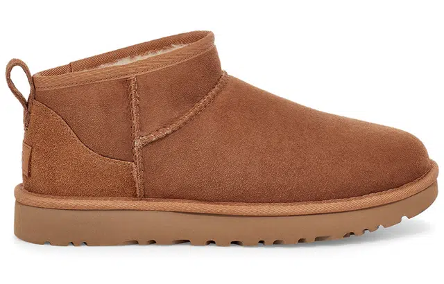 UGG CLASSIC ULTRA MINI