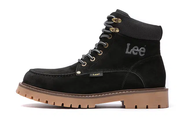 Lee
