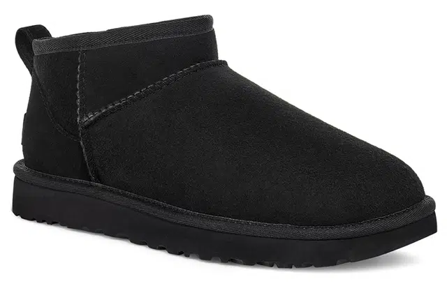 UGG CLASSIC ULTRA MINI