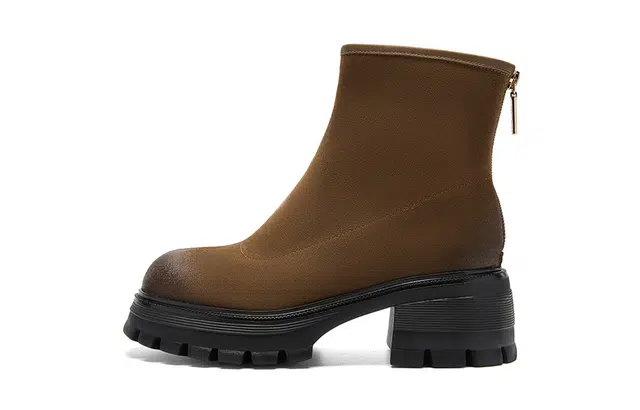 NINE WEST