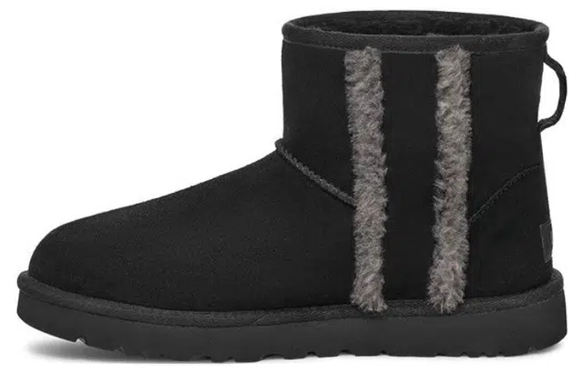 UGG CLASSIC MINI