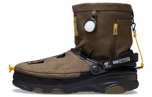 GRIP SWANY x atmos x Crocs Classic clog