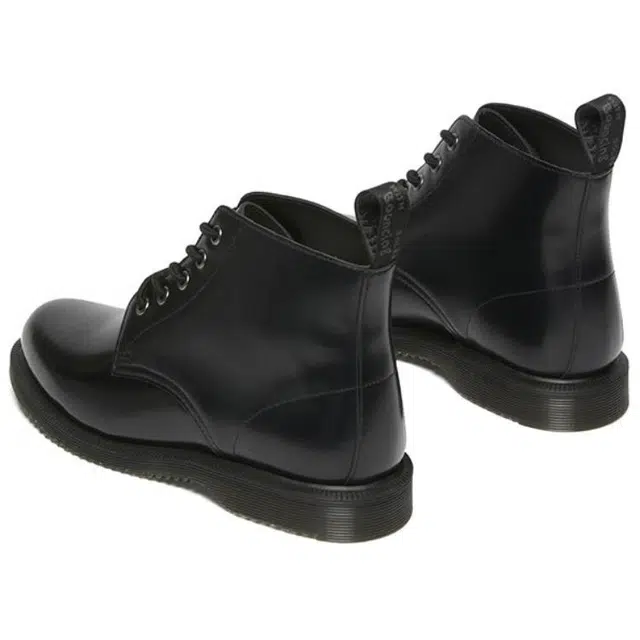 Dr.Martens