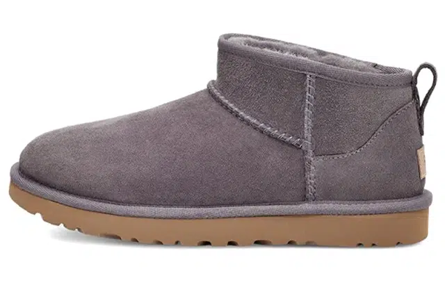 UGG CLASSIC ULTRA MINI