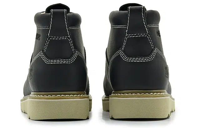 CAT Tradesman Mid B4C