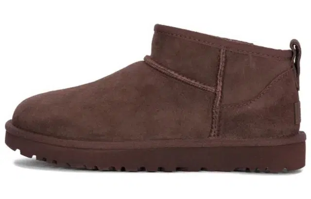 UGG Classic Short Brown