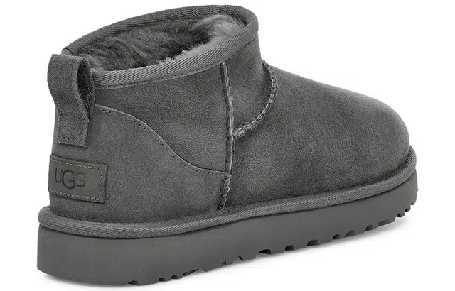 UGG CLASSIC ULTRA MINI