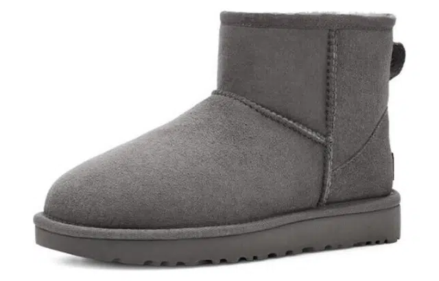 UGG CLASSIC MINI