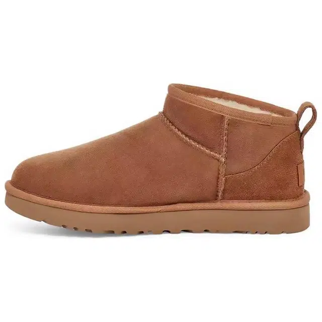 UGG CLASSIC ULTRA MINI