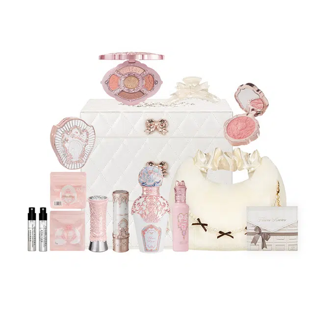 花知晓 心屿圣诞礼盒彩妆套装 易上色自然玻璃唇哑光