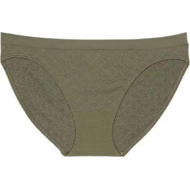 Victoria's Secret 24 1