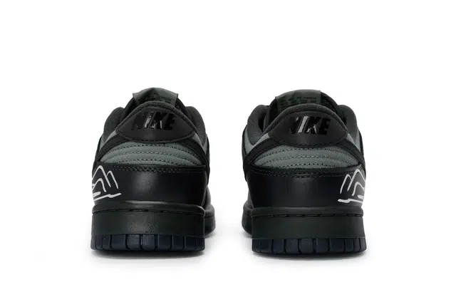 Nike Dunk Low 811
