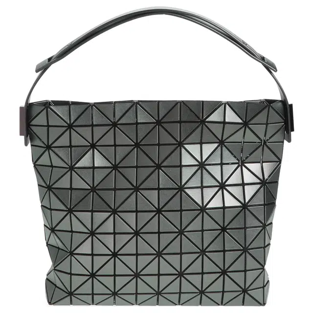 ISSEY MIYAKE glove