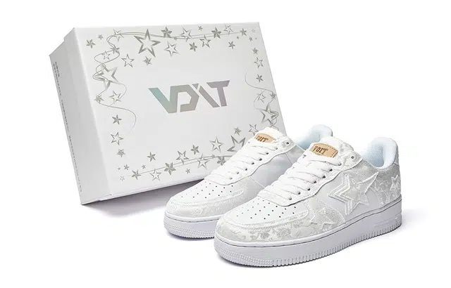 VOIT Star Sneakers White