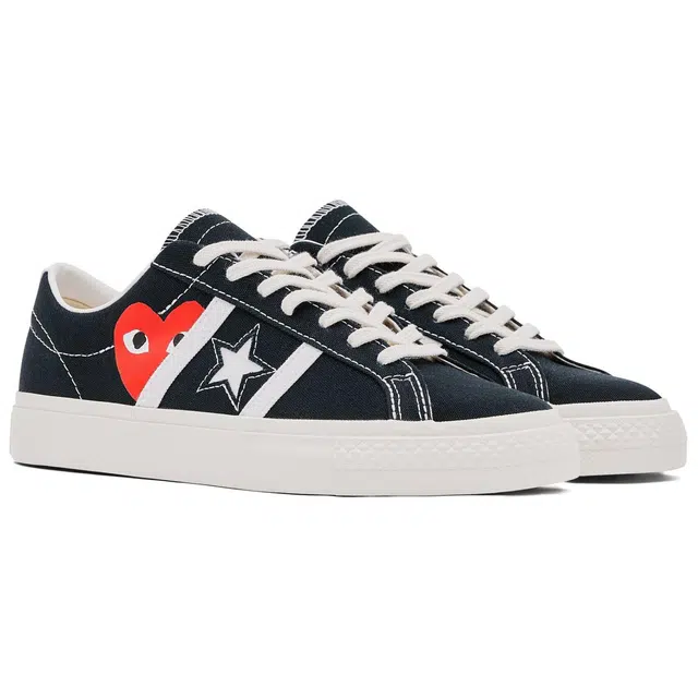 Comme des Garons x Converse One Star Academy Pro