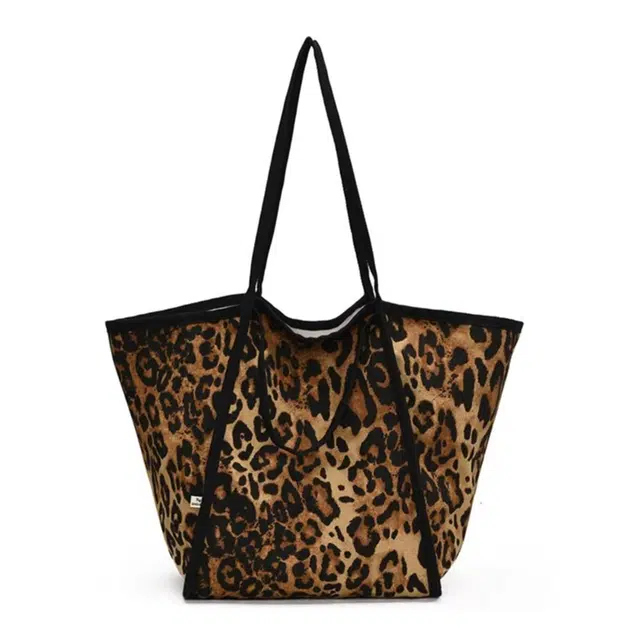 DALO Tote