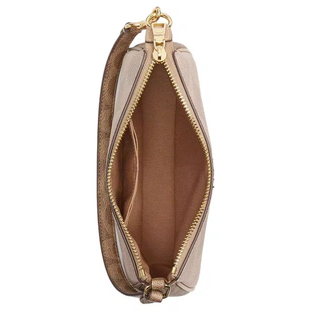 COACH Nolita 19 In Blocked