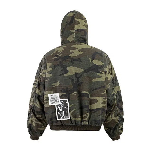 8FF bomber