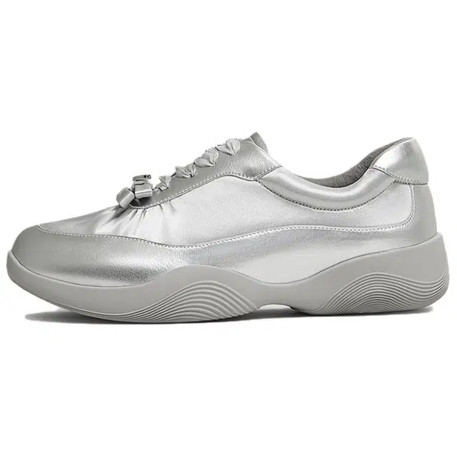 他她 经典气质潮流 低帮 生活休闲鞋 女款