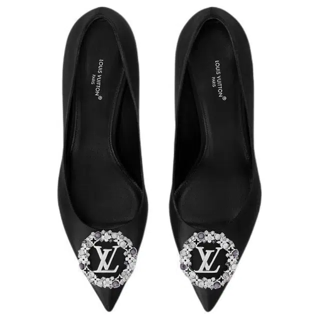 LOUIS VUITTON Met 6.5cm