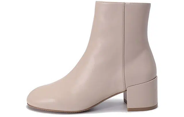 Stuart Weitzman