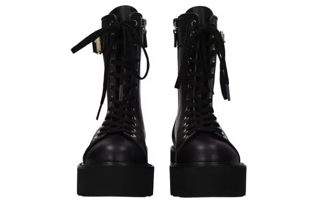 Stuart Weitzman