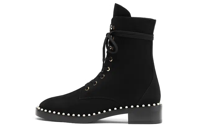 Stuart WeitzmanSW Sondra