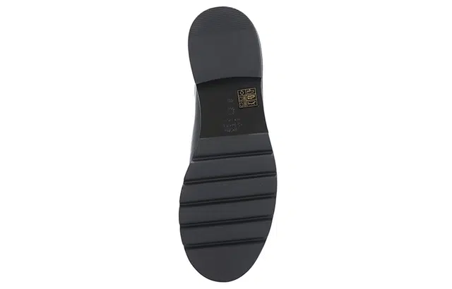 stuart weitzmanSW