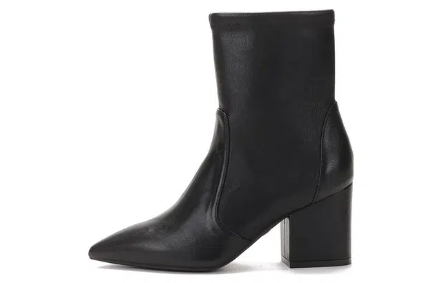 Stuart Weitzman