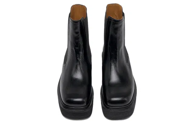 MARNI