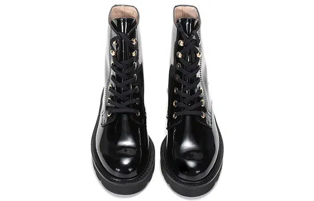 stuart weitzmanSW