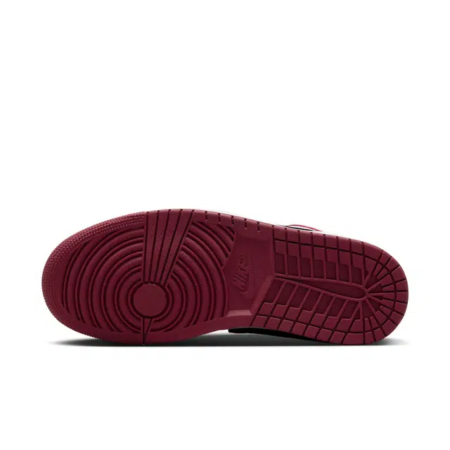 Jordan Air Jordan 1 LOW SE VelvetBlackGym Red