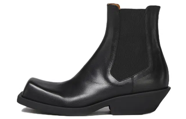 MARNI