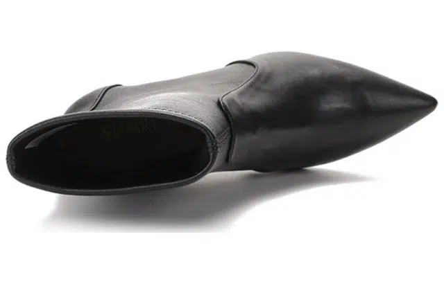 Stuart Weitzman
