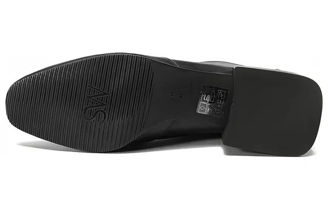 stuart weitzman