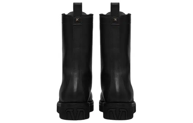 Valentino Xcombat