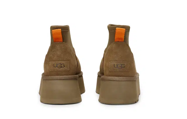 UGG