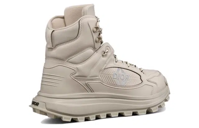DIOR Snow