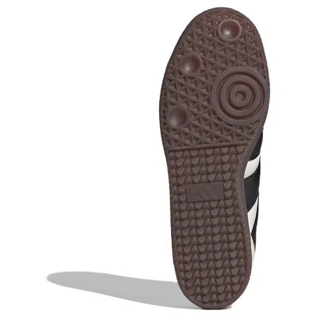 adidas PREDATOR FREESTYLE