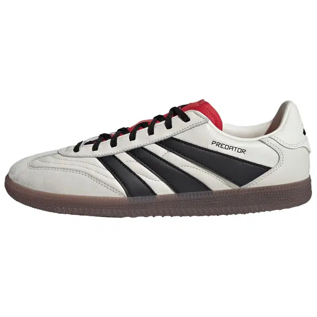 adidas PREDATOR FREESTYLE