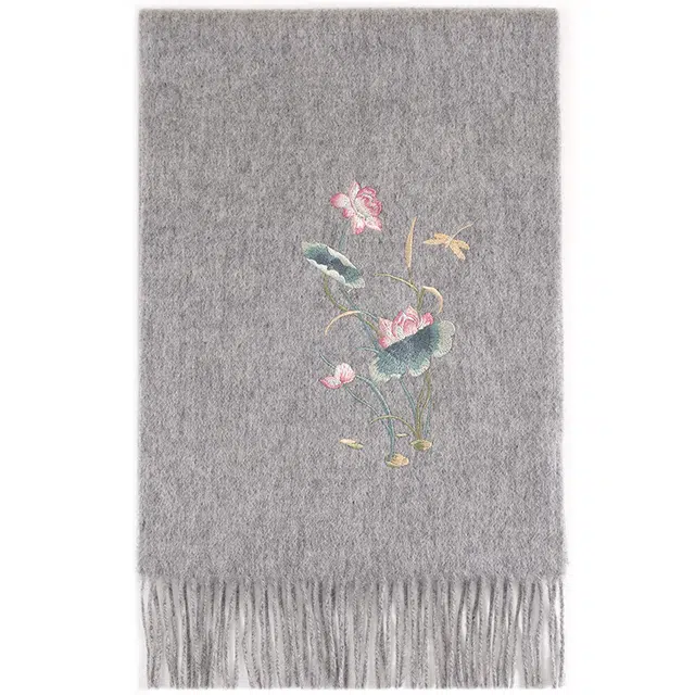 上海故事 锦绣荷韵精美刺绣加厚保暖柔软不扎 绵羊毛 绒线围巾 女款