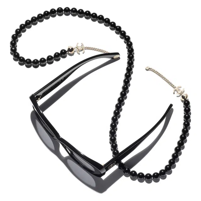 CHANEL c